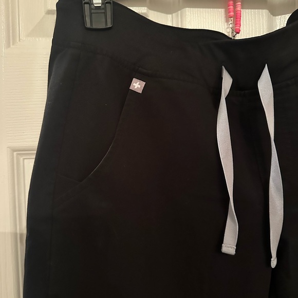 Figs Black Jogger Sweatpants with White Drawstring - Picture 2 of 8